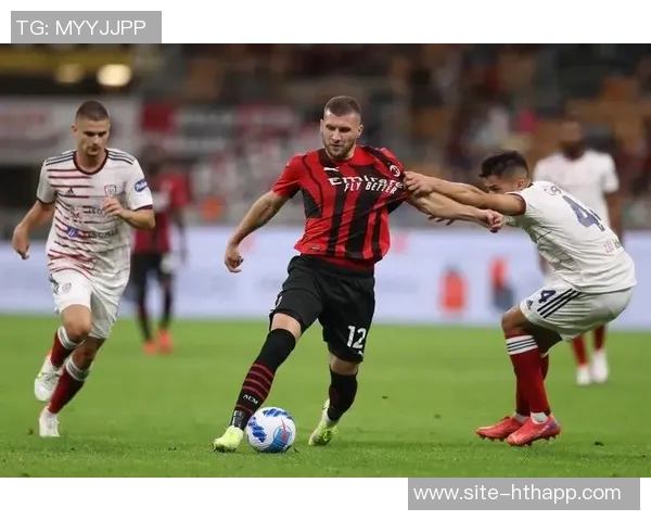 苏莱禁区前精彩兜射破门助罗马首开纪录1-0领先对手